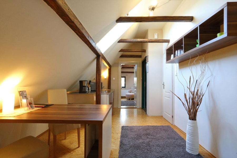 Apartmany Milenium Liberec Bagian luar foto