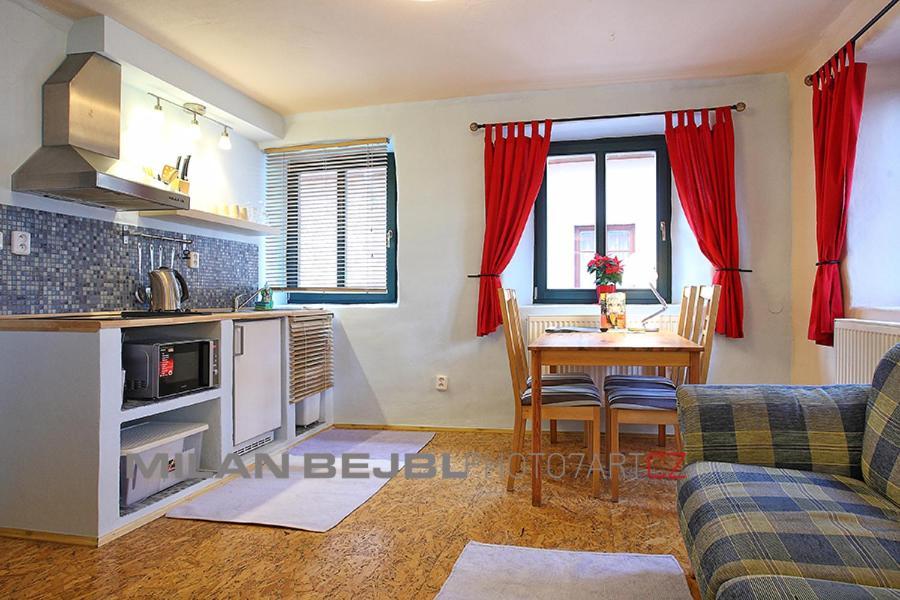 Apartmany Milenium Liberec Bagian luar foto