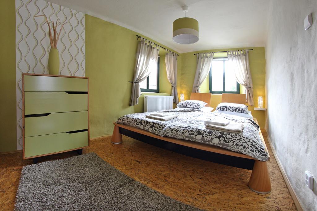 Apartmany Milenium Liberec Bagian luar foto