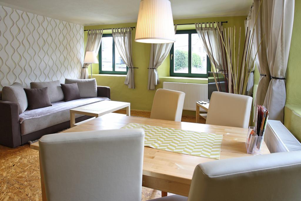 Apartmany Milenium Liberec Bagian luar foto